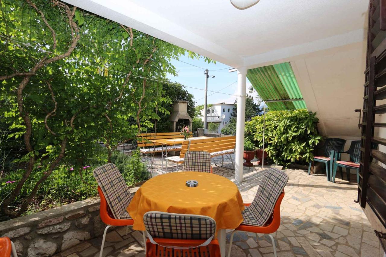 Apartment In Silo/Insel Krk 14533 Exterior photo
